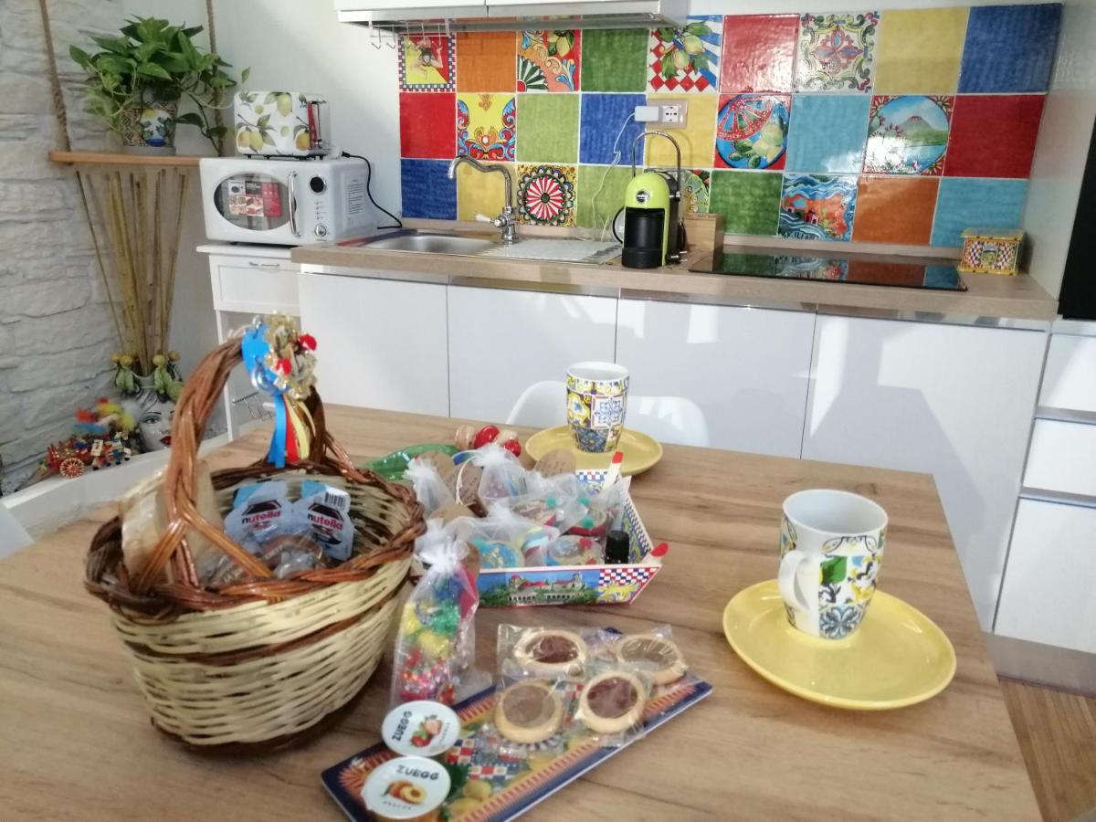 Suite I Biddizzi Da Sicilia CTA Exterior foto
